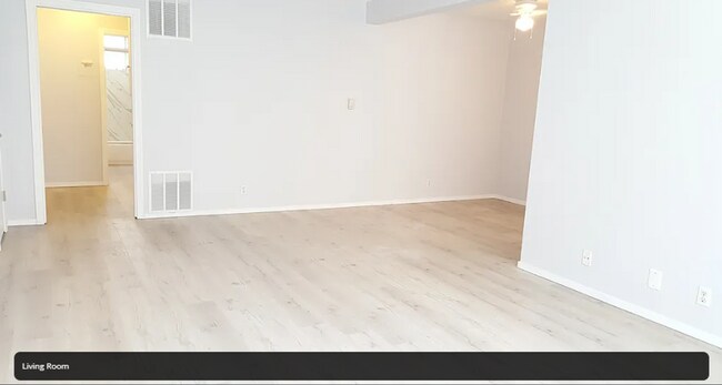 Building Photo - Hayworth 1227