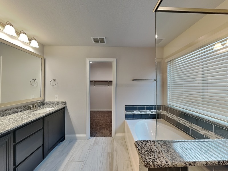 Building Photo - 1204 Sagewood Dr