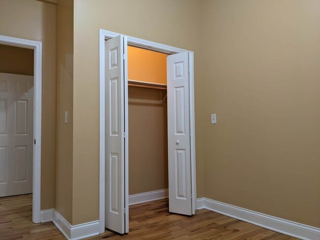 Building Photo - 712 S Aberdeen St