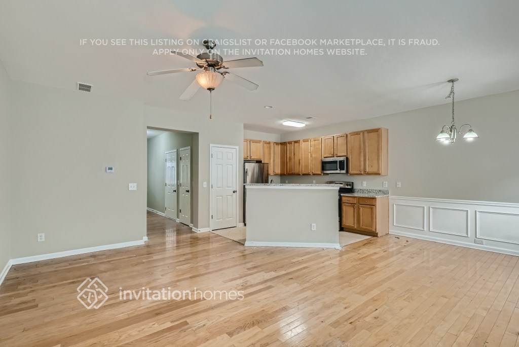 Building Photo - 1816 Willow Branch Ln