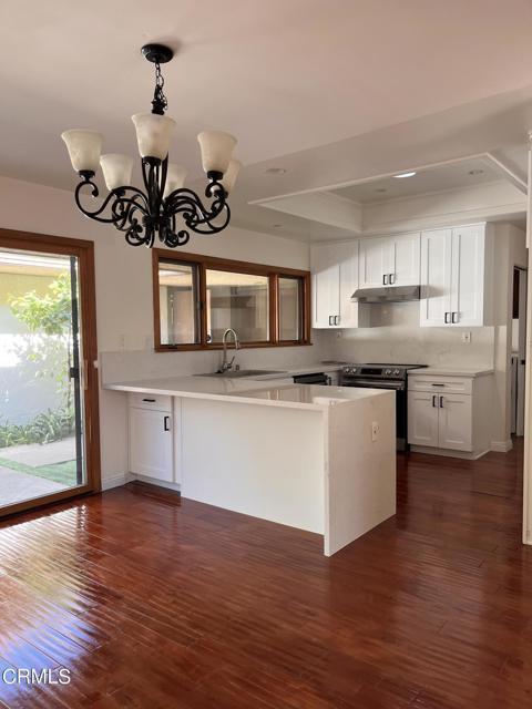 Building Photo - 5715 Summit Crest Dr