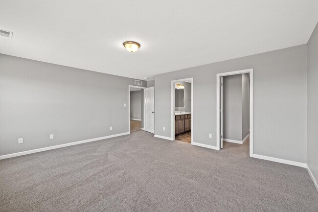 Building Photo - 216 Candy Apple Ln