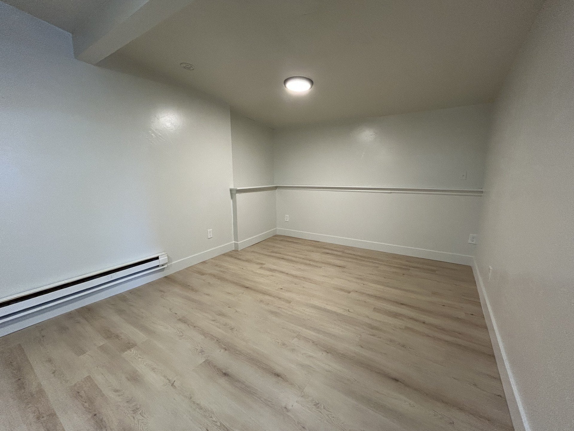 Building Photo - 3442 S 200 E