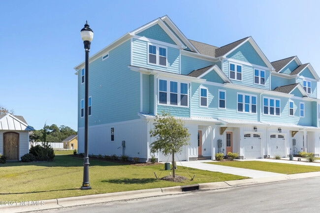 Building Photo - 332 Gannet Pl