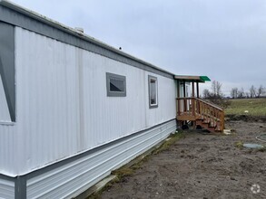 Building Photo - Country Living 2-Bedroom 1-Bath