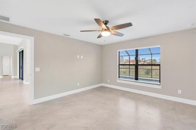 Building Photo - 1241 NW 37th Pl