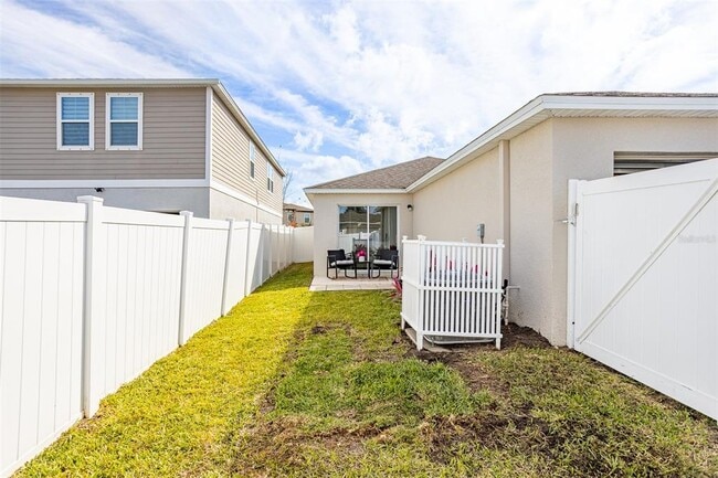 Building Photo - 12619 Hammock Park Dr