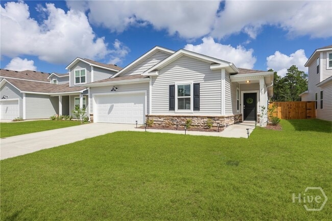 Building Photo - 107 Firefly Cir