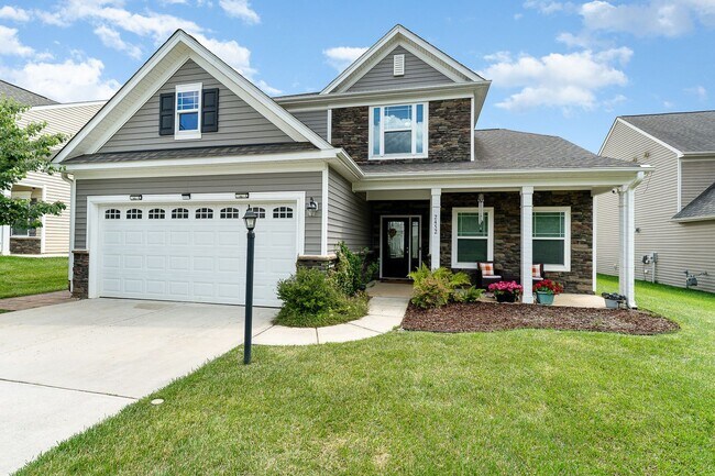 Building Photo - Beautiful 4/3 in High Point
