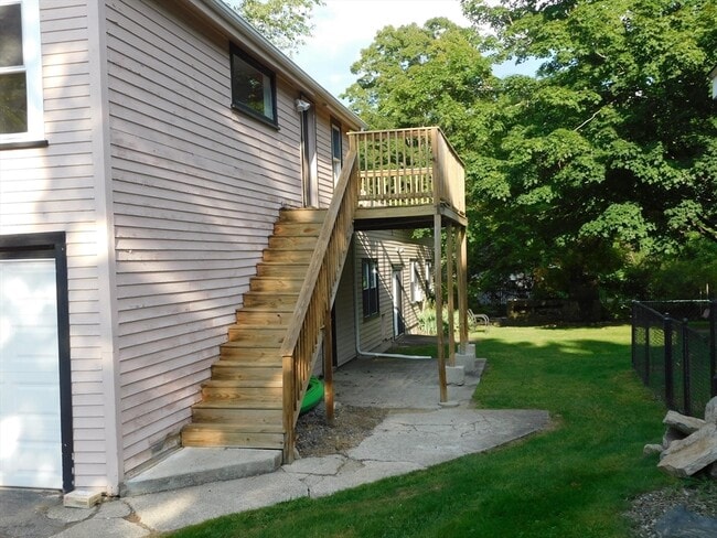 Building Photo - 250 Parkerville Rd