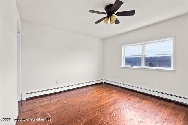 Building Photo - 714 Carmalt St