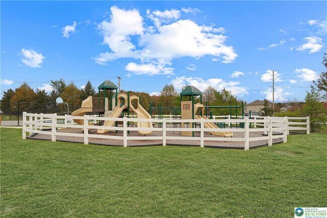 Building Photo - 8408 Saylor Ct