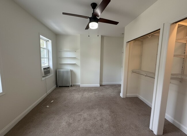 Building Photo - 2430 E Gordon St