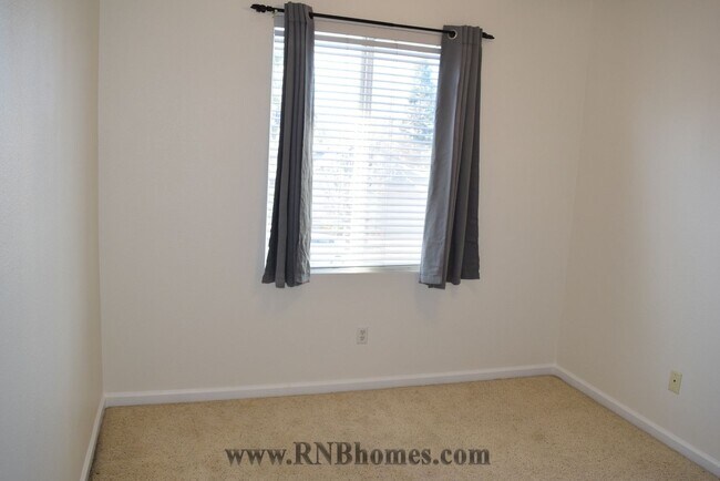 Building Photo - 6569 Powder Ridge Dr