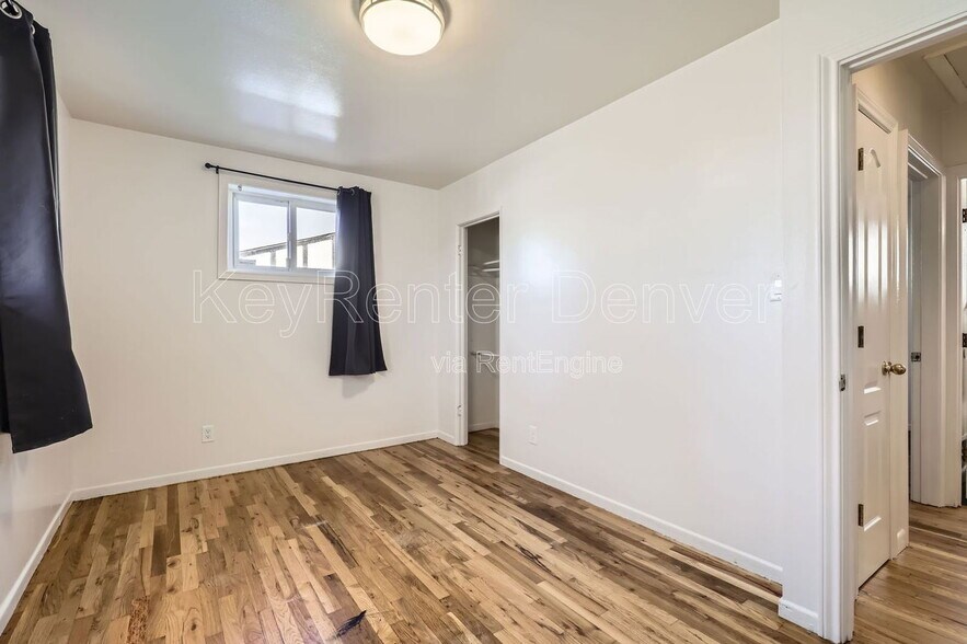 Building Photo - 6630 Magnolia St