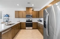 Building Photo - 357 Ukelele Pl