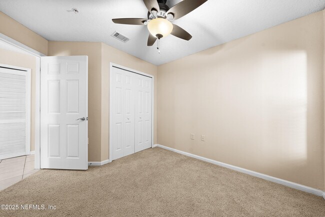 Building Photo - 7920 Merrill Rd