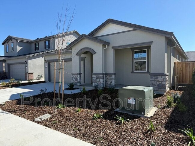 Building Photo - 2454 Cortese St