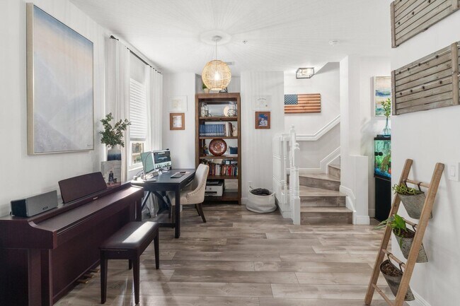 Building Photo - 3643 NW 5th Terrace