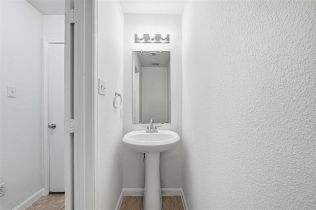 Building Photo - 4417 Westbend Ln