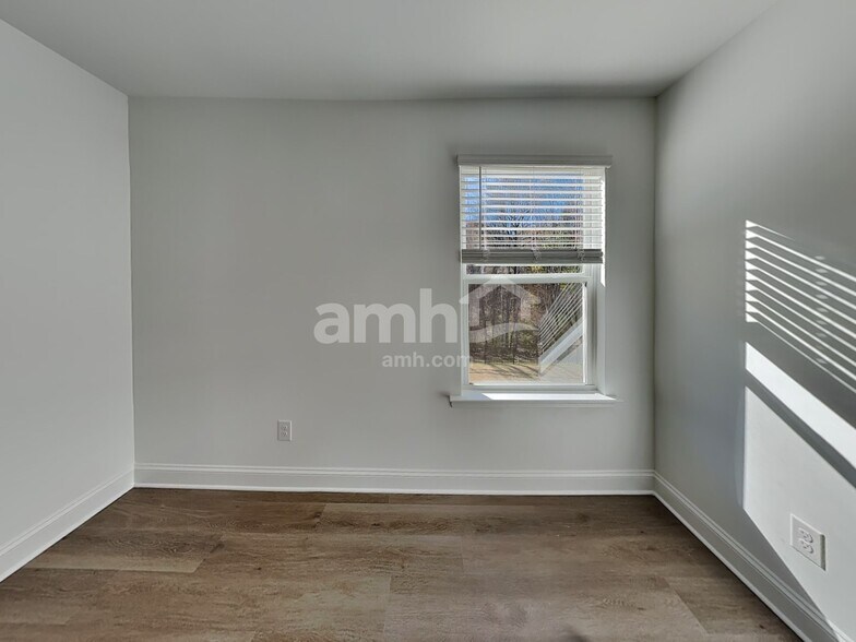 Building Photo - 3513 Jefferson Cor Ln