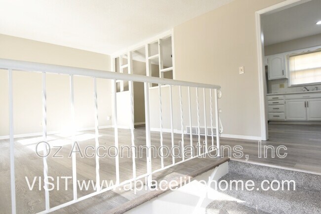 Building Photo - 8206 W 57th Terrace