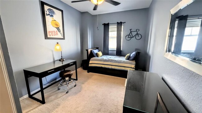 Building Photo - 1064 N Tamiami Trl