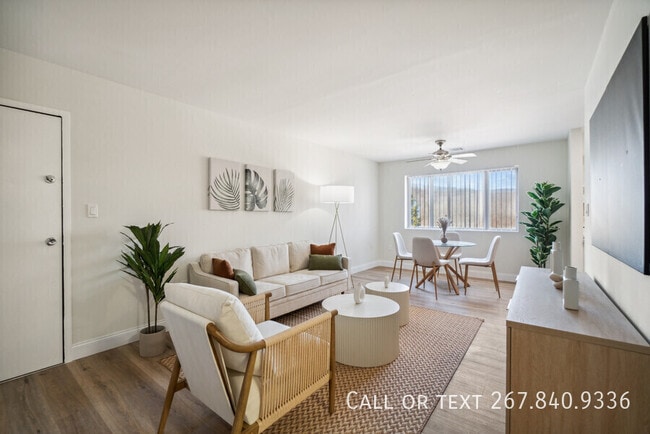 Building Photo - 600 College Park Dr