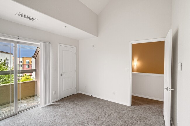 Interior Photo - Brownstone Manor