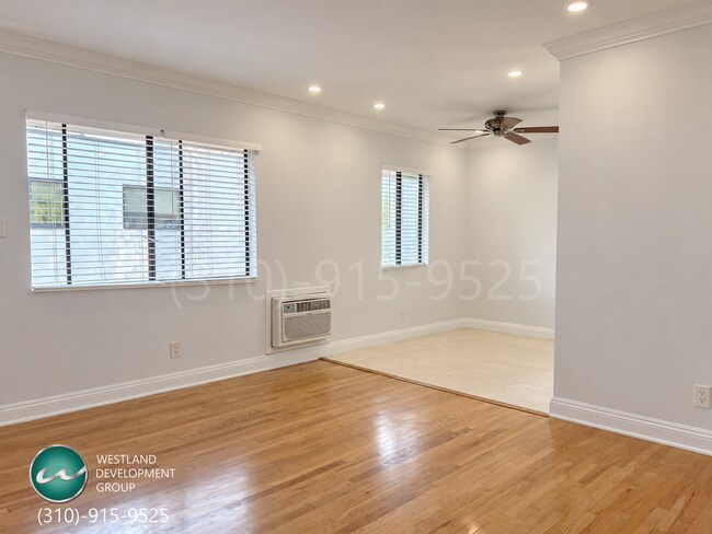 Interior Photo - 1506 S Barrington