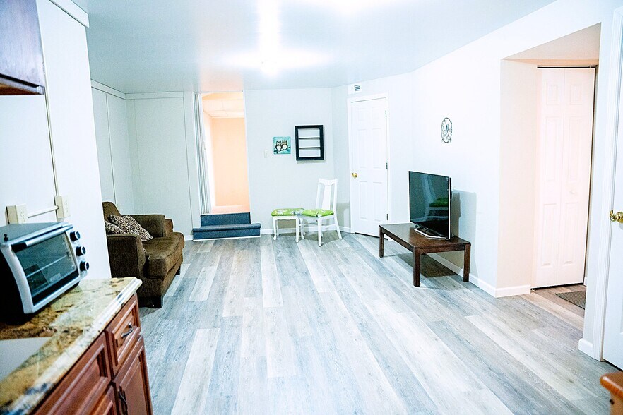 Building Photo - 2368 Bateman Bridge Rd