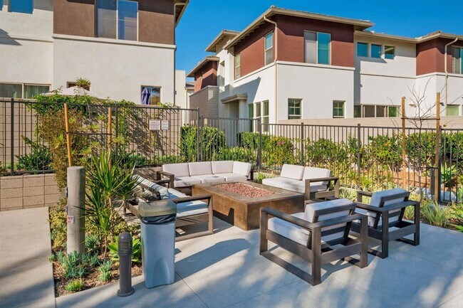 Building Photo - 2058 Quartet Loop