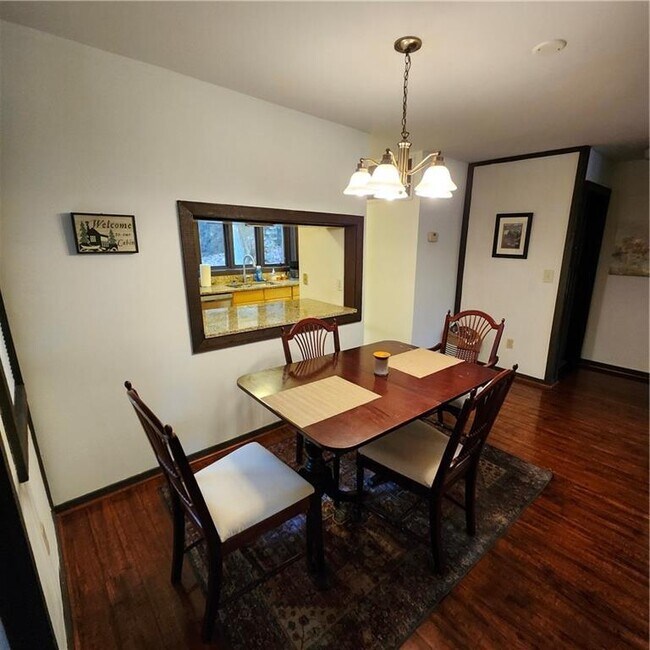 Building Photo - 405 Sconti Ridge