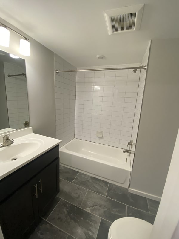 Building Photo - 1509 E Baltimore St