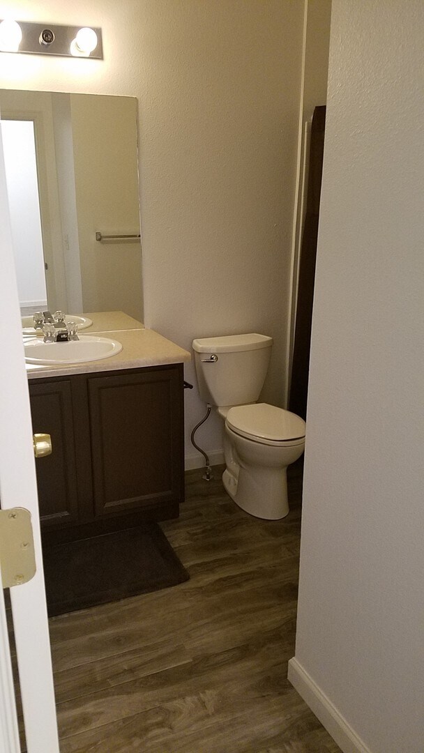 Building Photo - 1558 S Danube Cir