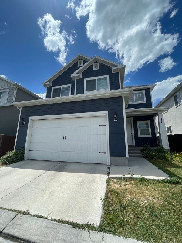 Building Photo - 521 N 20 W