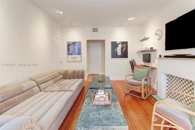 Building Photo - 1573 Pennsylvania Ave