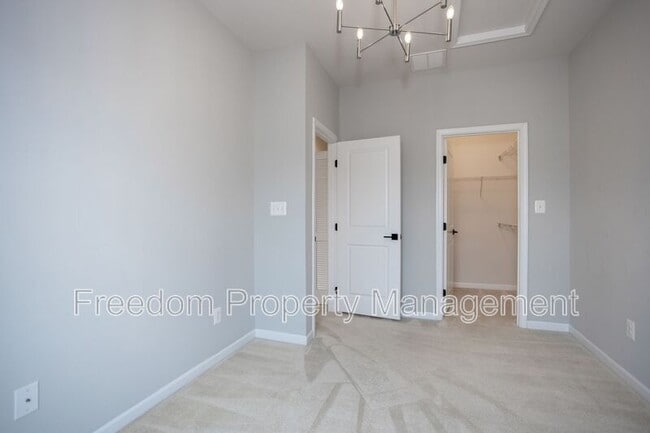 Building Photo - 2023 Serviceberry Rd