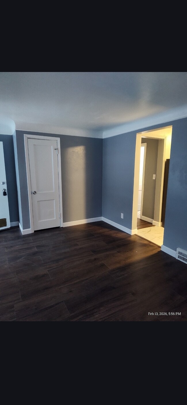 Building Photo - 11052 Chapp Ave