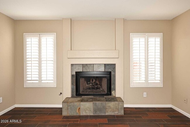 Building Photo - 4591 W Oakland St