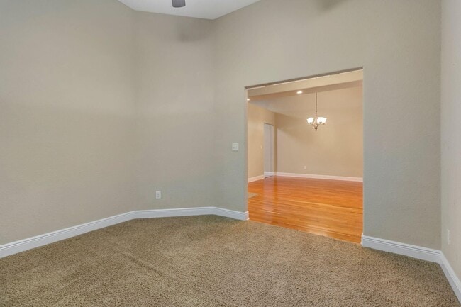 Building Photo - 6081 Dragonfly Way