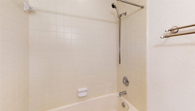 Building Photo - 11 Sand Piper Pl