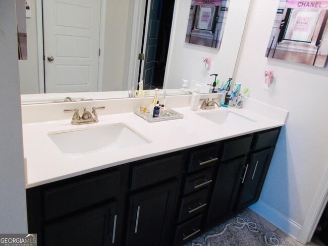 Building Photo - 612 Auburn Crossing Dr