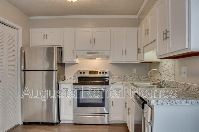 Building Photo - 3081 Parrish Rd