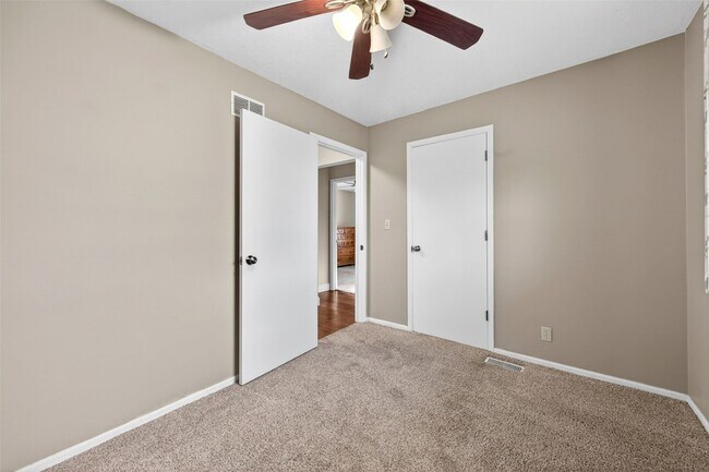 Building Photo - 5591 Old Hwy 21