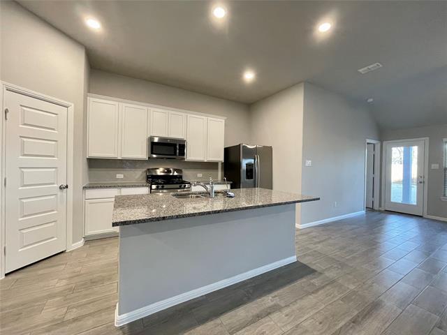 Building Photo - 3316 Coronation Ct