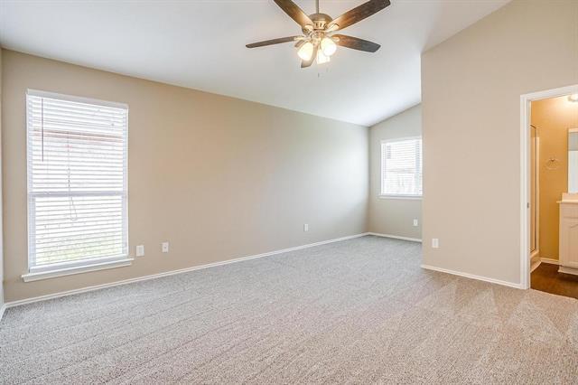 Building Photo - 1116 Boxwood Dr