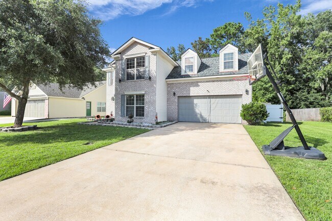 Building Photo - 136 Meadowside Ln