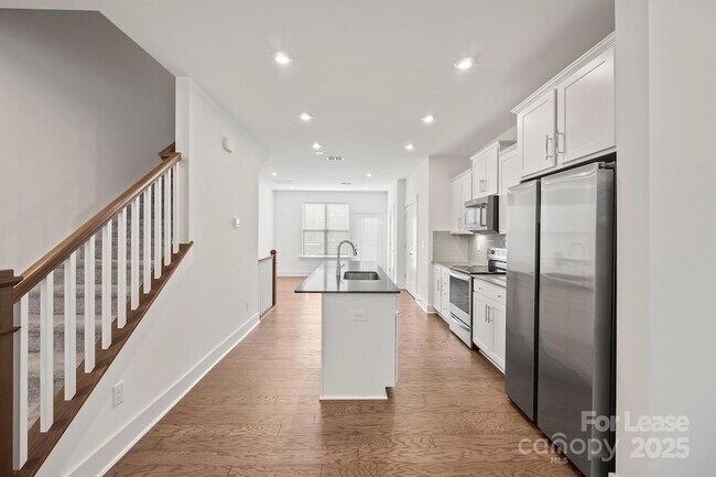 Building Photo - 4018 Capital Rdg Ct