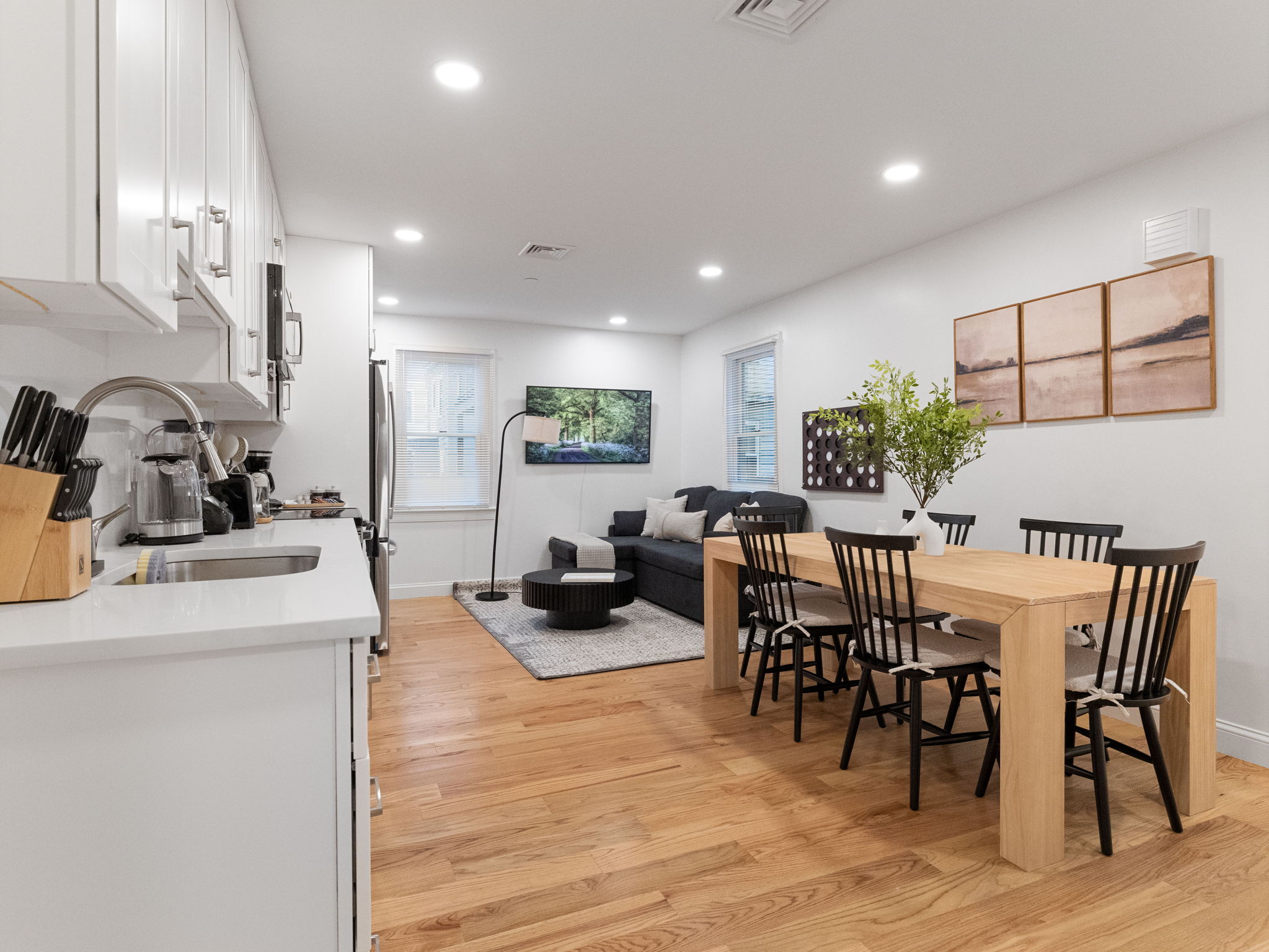 Building Photo - 1 Central Sq